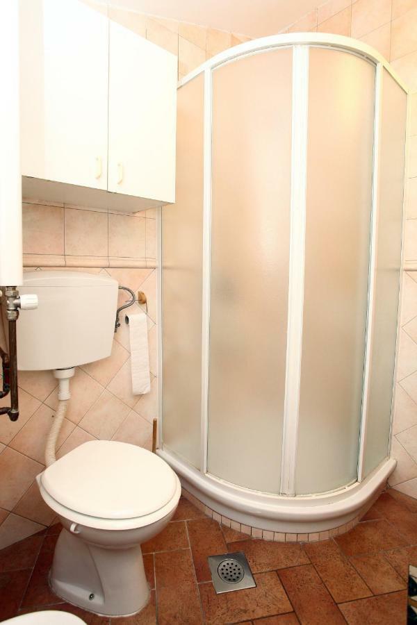 Apartment Svobode Izola Εξωτερικό φωτογραφία