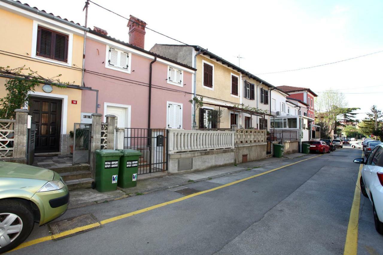 Apartment Svobode Izola Εξωτερικό φωτογραφία